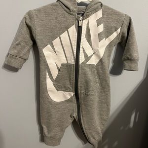 Nike Coverall